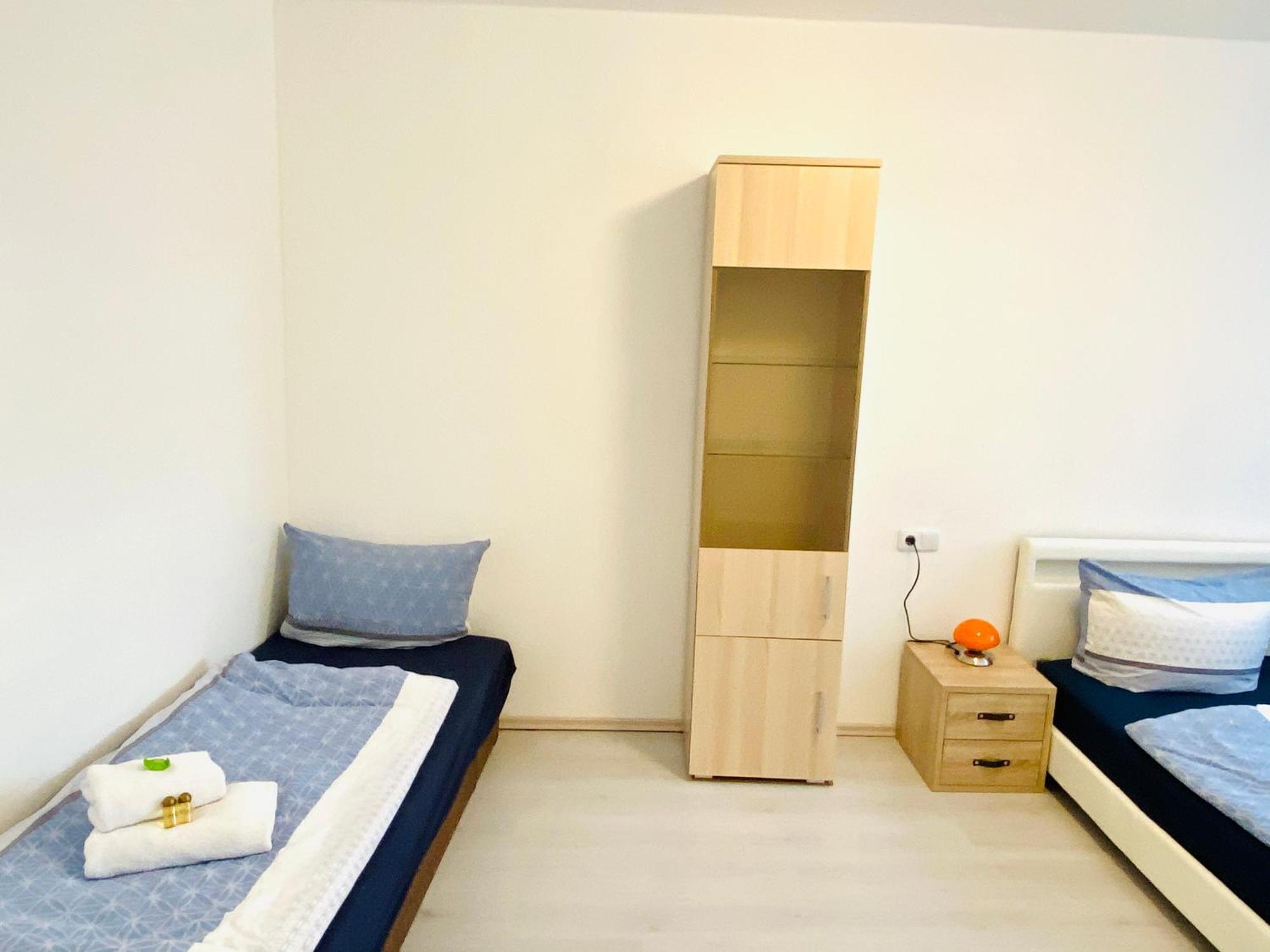 Monteurwohnung Am Flughafen Шкойдиц Екстериор снимка