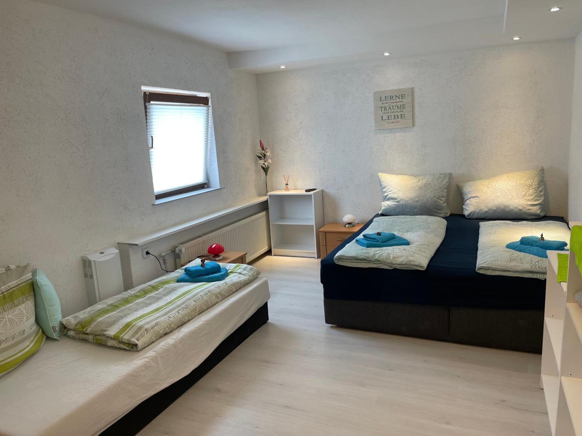 Monteurwohnung Am Flughafen Шкойдиц Екстериор снимка